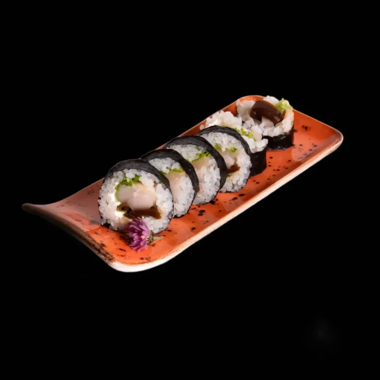 futomaki-maslana-lagodna-serek-oshinko-ogorek_hanashi